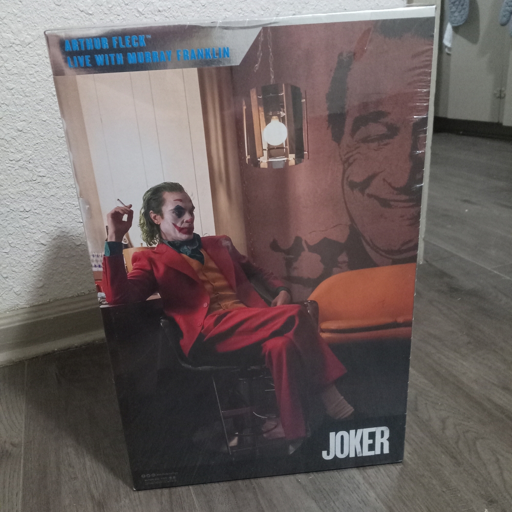 Joker Deluxe Collector Set - Picture 5 of 5